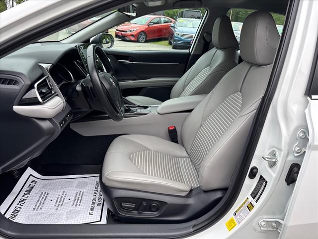 2022 Toyota Camry SE