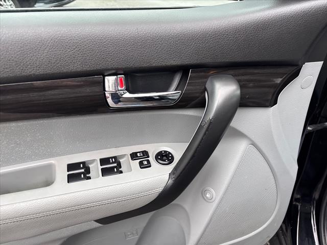 2011 Kia Sorento Base