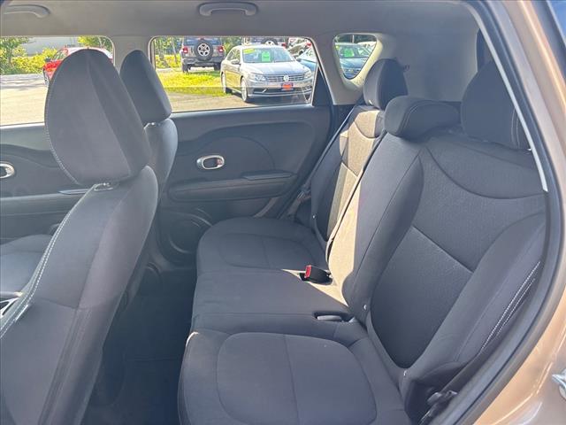 2015 Kia Soul Base
