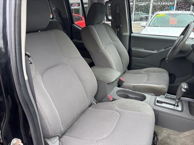 2017 Nissan Frontier SV