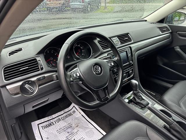 2017 Volkswagen Passat 1.8T SE