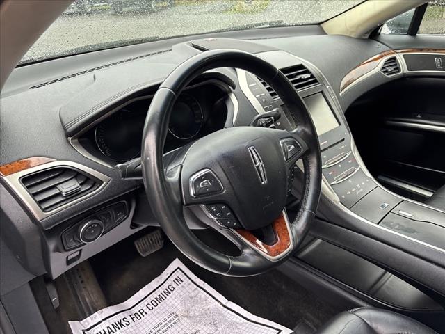 2016 Lincoln MKZ Base
