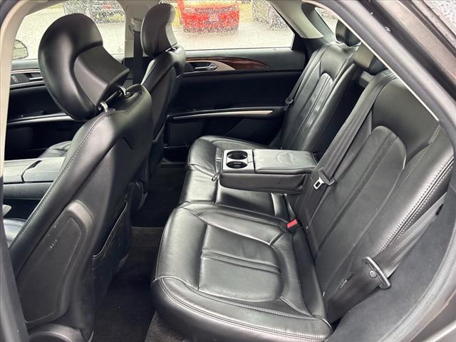 2016 Lincoln MKZ Base