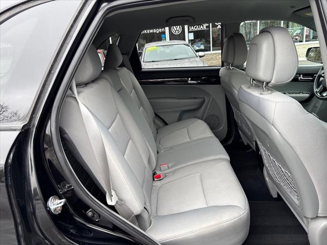 2011 Kia Sorento Base