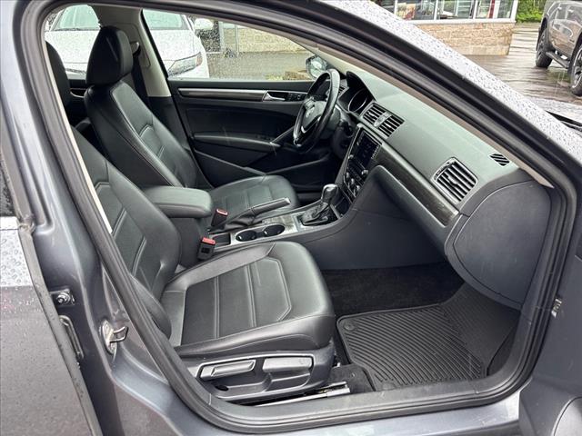 2017 Volkswagen Passat 1.8T SE