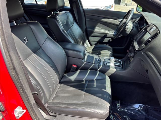 2016 Chrysler 300 S