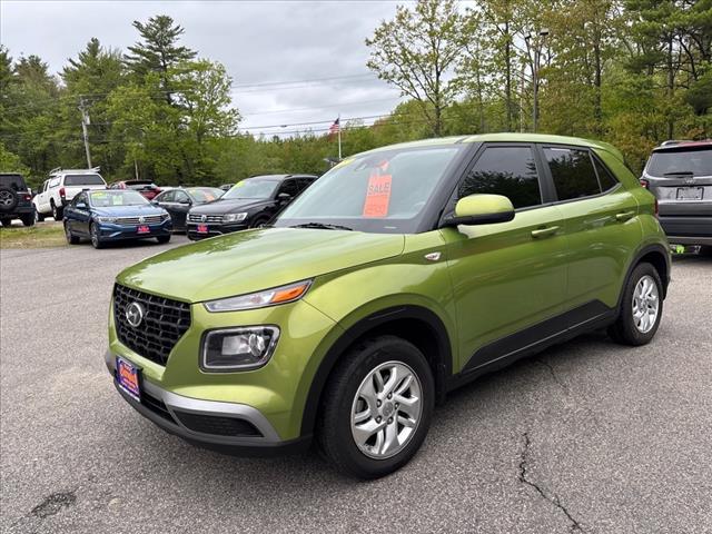 2022 Hyundai VENUE SE