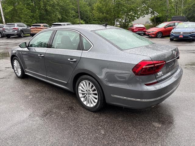 2017 Volkswagen Passat 1.8T SE