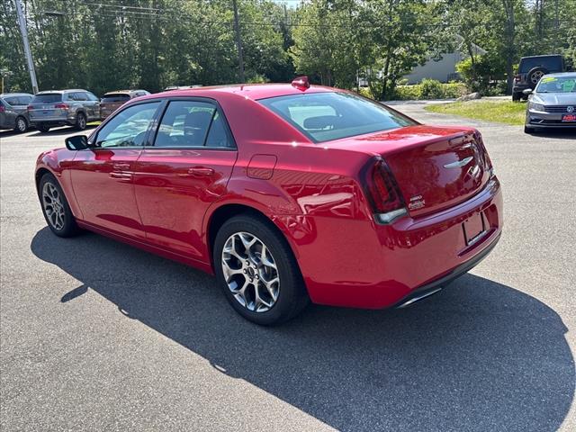 2016 Chrysler 300 S