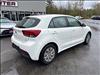 2018 Kia Rio 5-Door S - thumbnail 6