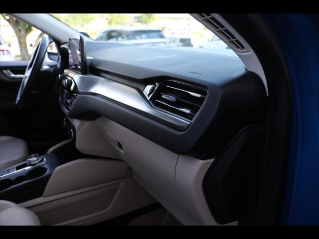 2021 Ford Escape Titanium