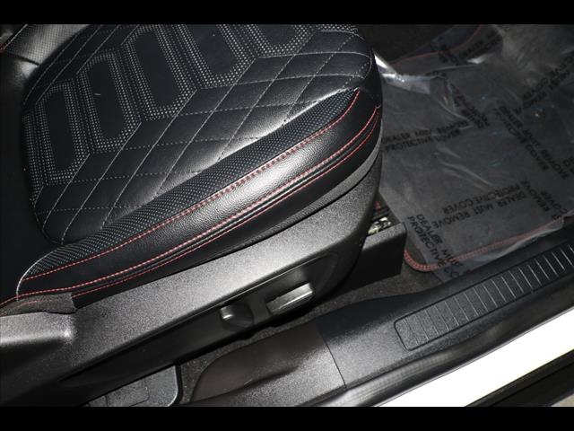 2023 Ford Escape Hybrid ST-Line Elite