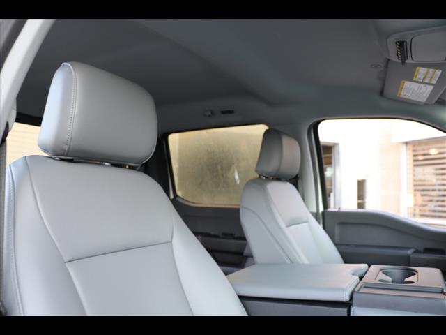 2025 Ford F-450 Super Duty XL