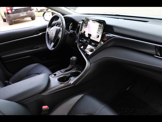 2023 Toyota Camry Hybrid SE