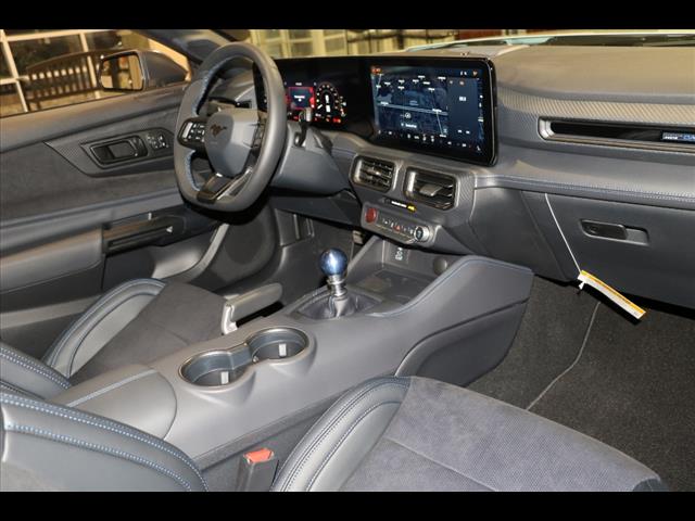 2025 Ford Mustang Dark Horse