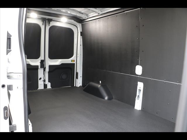 2025 Ford Transit 250