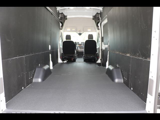 2025 Ford Transit 350