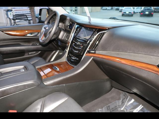2017 Cadillac Escalade Premium Luxury