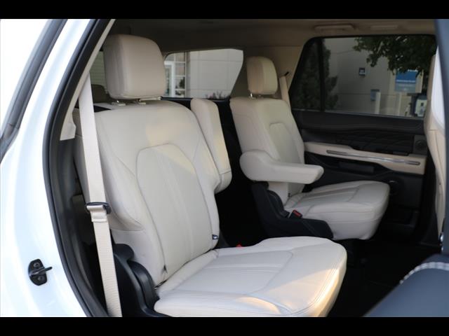 2024 Ford Expedition Platinum