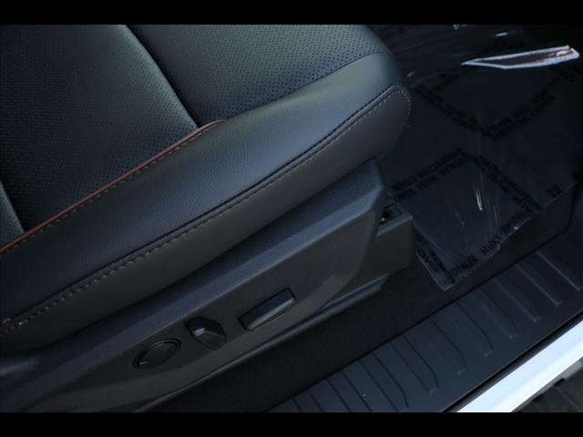 2025 Ford F-250 Super Duty Lariat