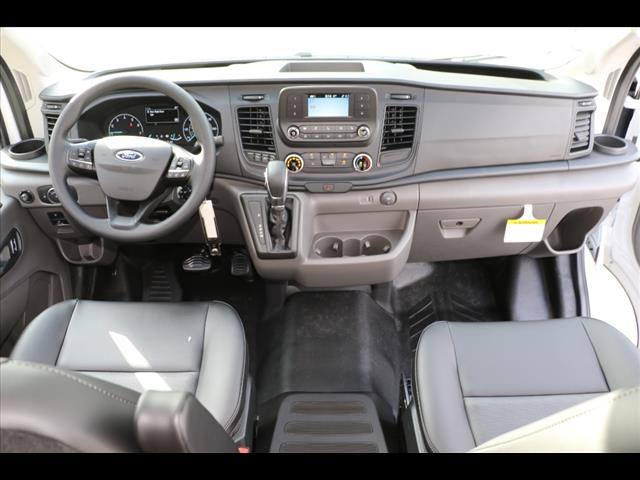 2025 Ford Transit 250