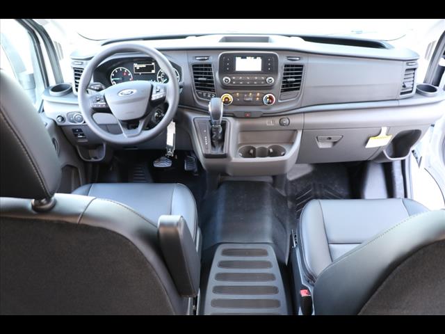 2025 Ford Transit 250