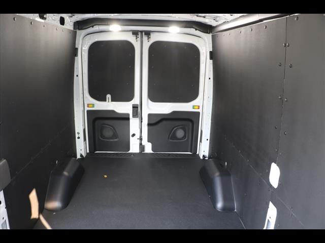 2025 Ford Transit 250