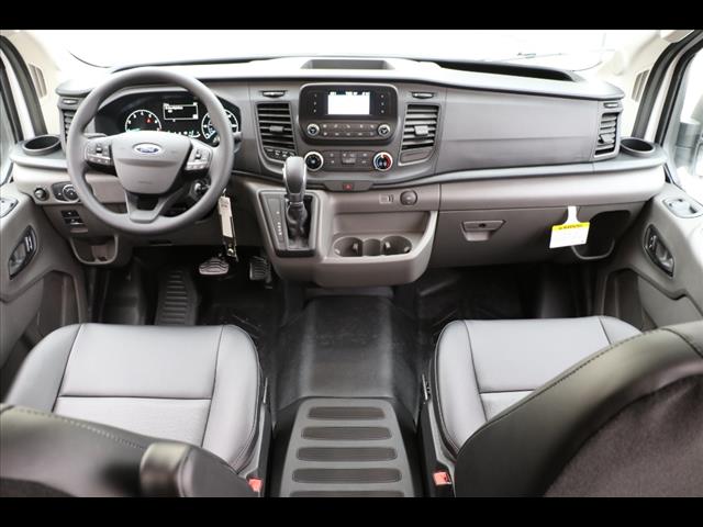 2025 Ford Transit 250
