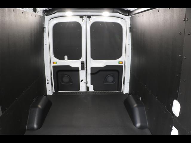 2025 Ford Transit 250
