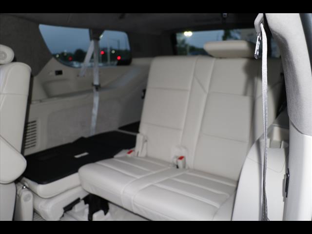 2023 Cadillac Escalade ESV Sport Platinum