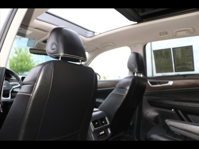2024 Volkswagen Atlas SEL 4Motion