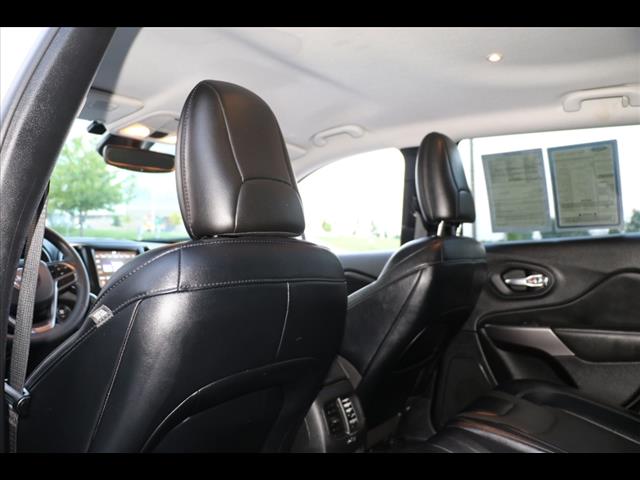 2022 Jeep Cherokee Latitude Lux