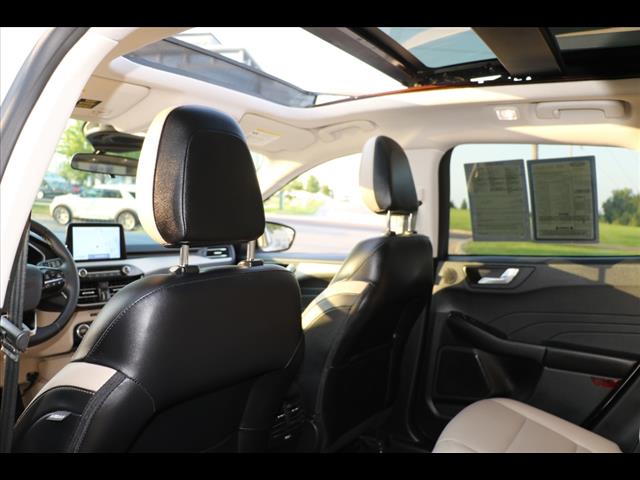 2021 Ford Escape Hybrid SEL