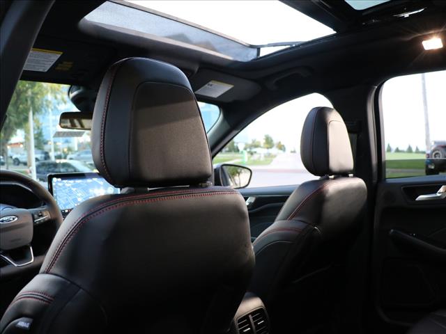 2026 Ford Escape ST-Line Elite