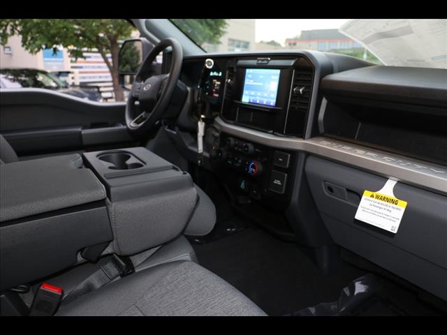 2025 Ford F-250 Super Duty XL
