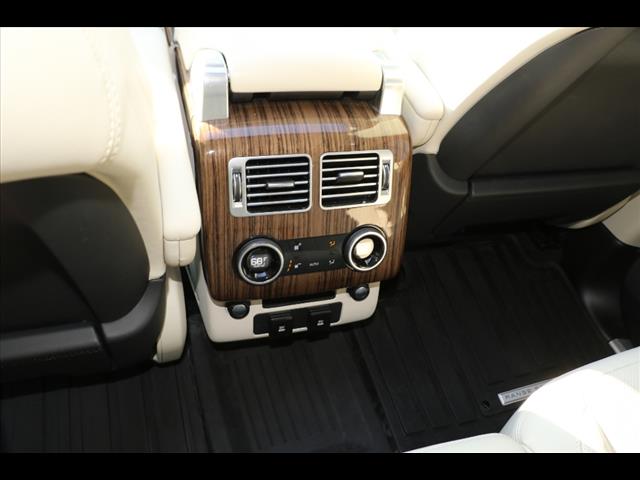 2021 Land Rover Range Rover P525 HSE Westminster Edition