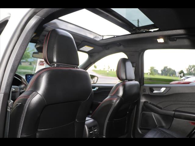 2023 Ford Escape Hybrid ST-Line Elite
