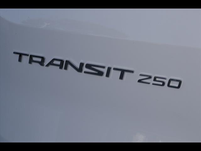 2025 Ford Transit 250