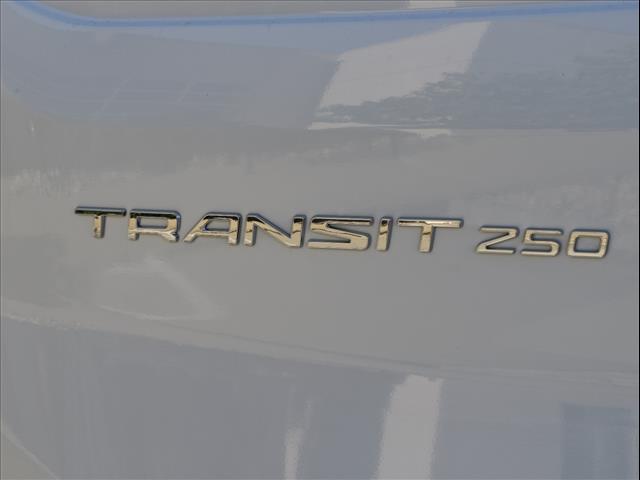 2025 Ford Transit 250