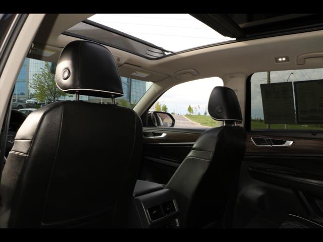 2024 Volkswagen Atlas SEL Premium R-Line 4Motion