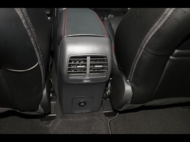 2025 Ford Escape Hybrid ST-Line