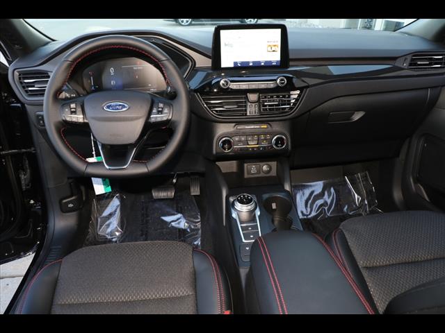 2025 Ford Escape Hybrid ST-Line Select
