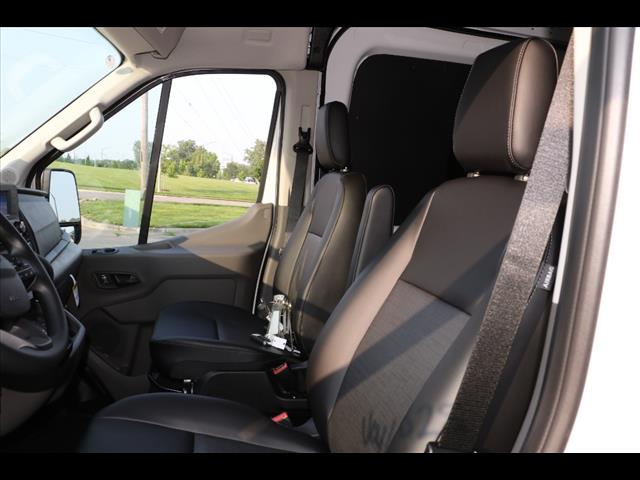 2025 Ford Transit 250