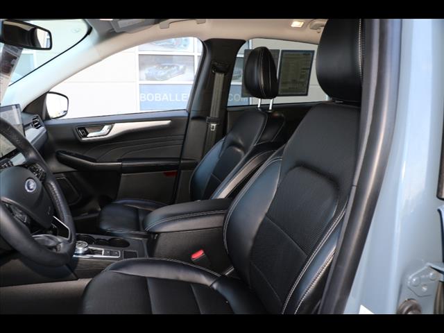 2023 Ford Escape Platinum