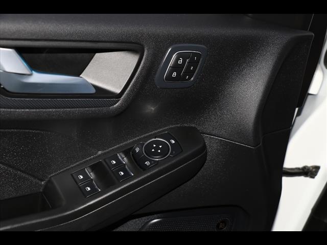 2023 Ford Escape Hybrid ST-Line Elite