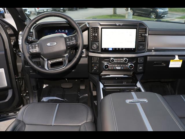 2025 Ford F-250 Super Duty Platinum