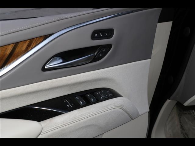 2023 Cadillac Escalade ESV Sport Platinum