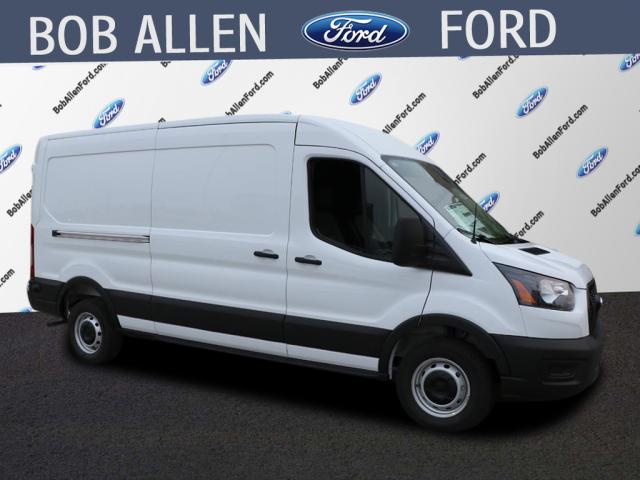 2025 Ford Transit Base