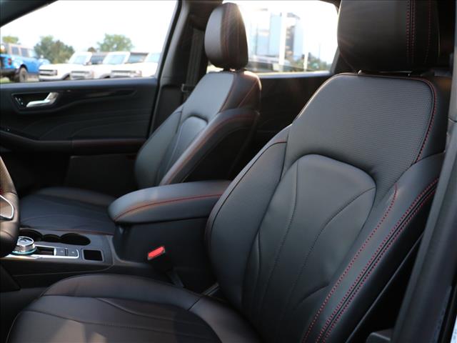 2026 Ford Escape ST-Line Elite