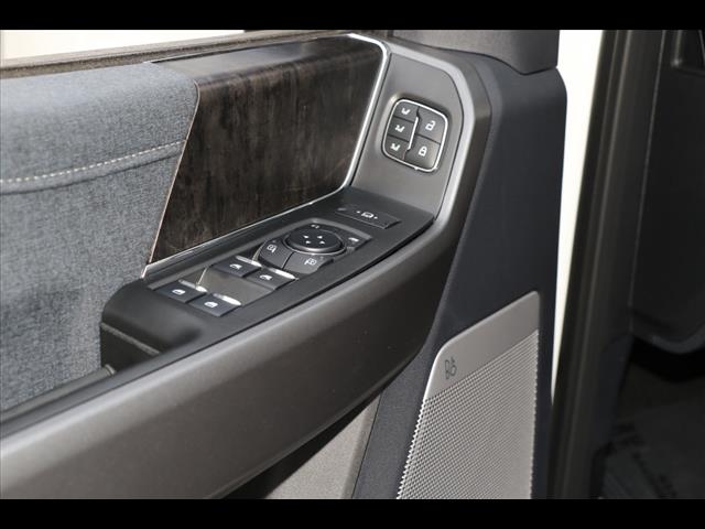 2025 Ford F-350 Super Duty Lariat